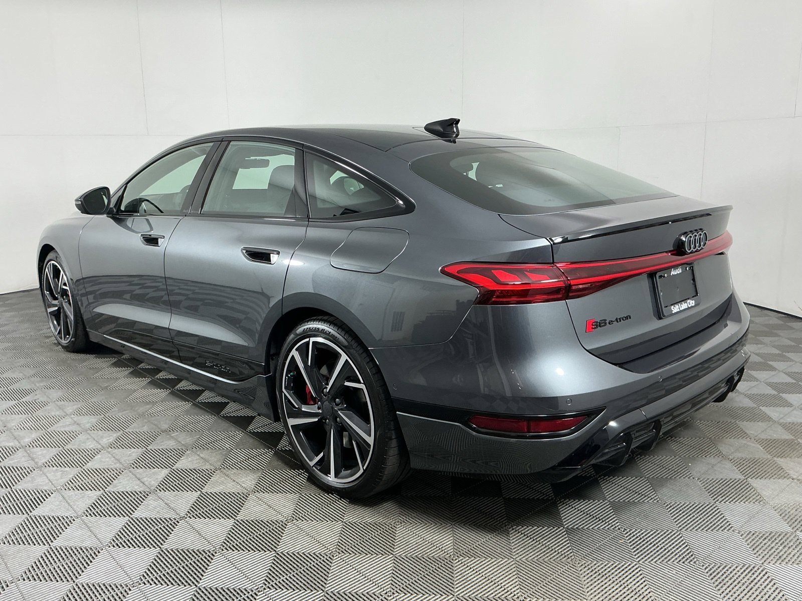 New 2027 Audi S6 e-tron Prestige AWD/4WD image 6