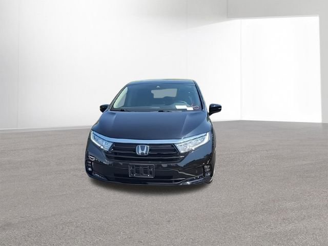 Used 2023 Honda Odyssey Touring image 3