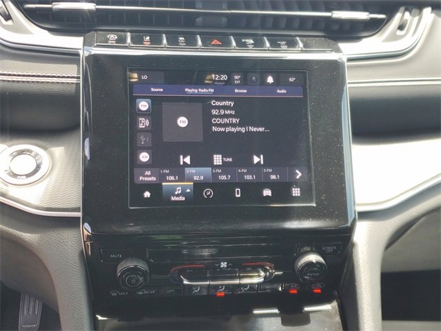 Used 2024 Jeep Grand Cherokee L Laredo image 27