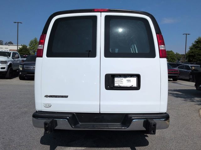 Used 2023 Chevrolet Express 2500 w/ Driver Convenience Package RWD image 6