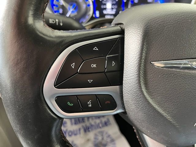 Used 2019 Chrysler Pacifica Touring-L image 20