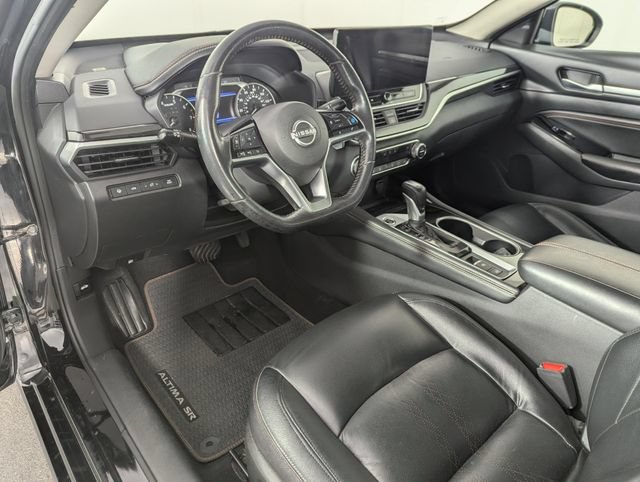 Used 2023 Nissan Altima 2.5 SR AWD/4WD image 16