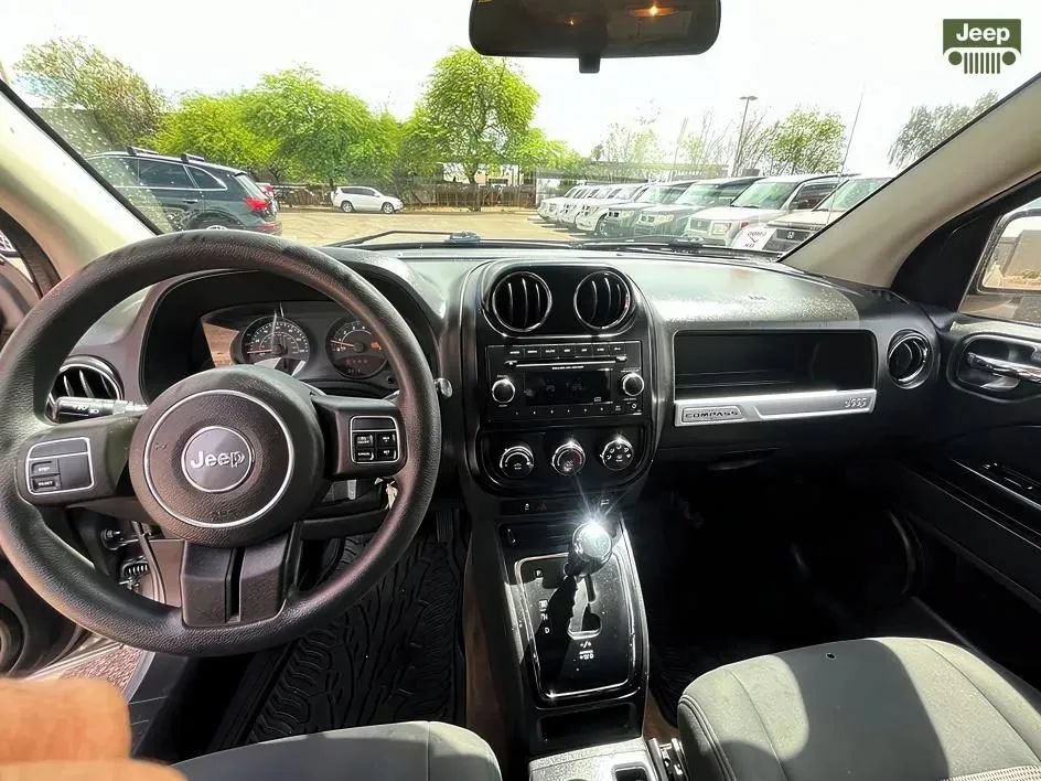 Used 2014 Jeep Compass Sport w/ Power Value Group FWD image 24