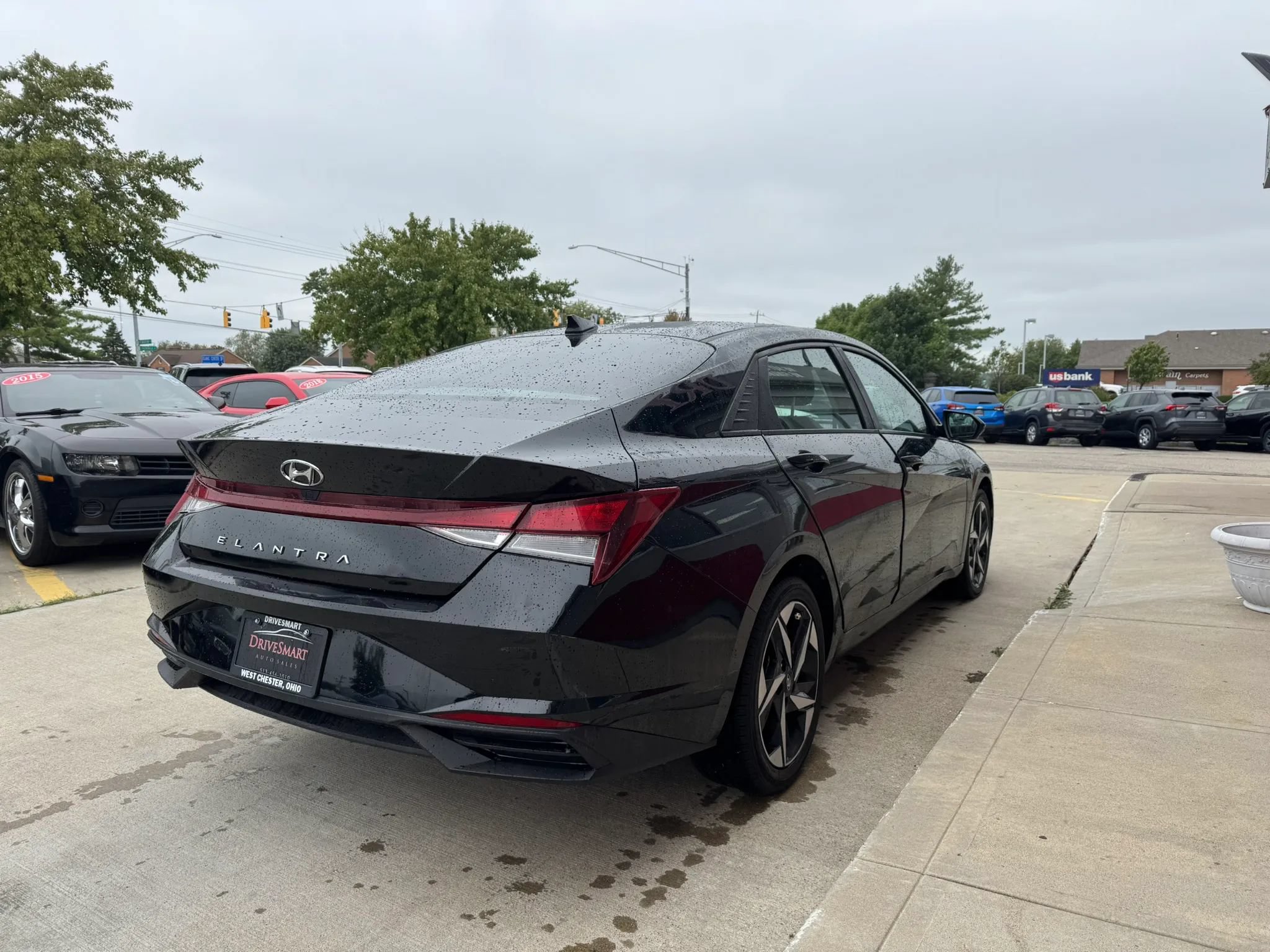 Used 2023 Hyundai Elantra SEL w/ Convenience Package FWD image 4