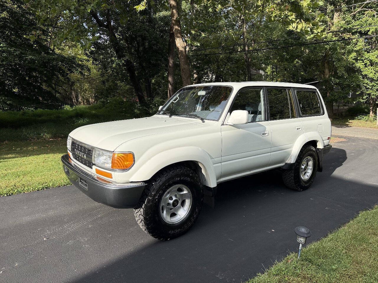 Used 1993 Toyota Land Cruiser AWD/4WD image 1