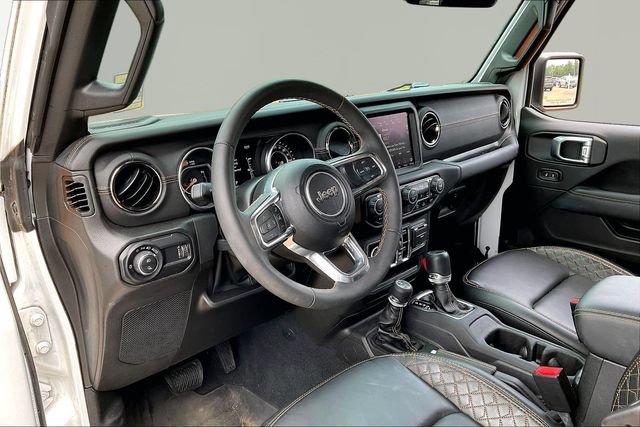 Used 2023 Jeep Gladiator Overland AWD/4WD image 12