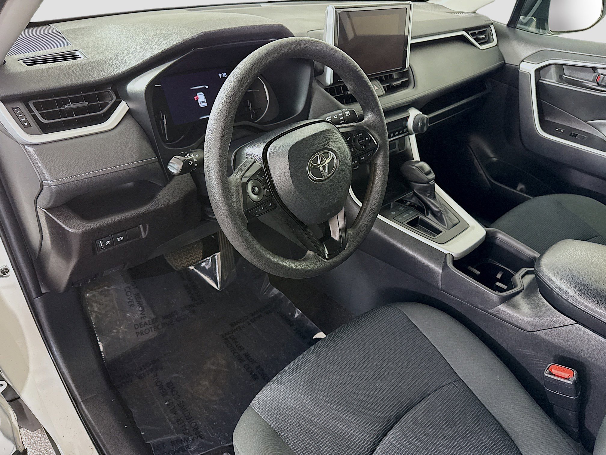 Used 2023 Toyota RAV4 LE image 22