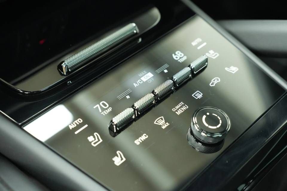 New 2026 Porsche Cayenne S AWD/4WD image 23