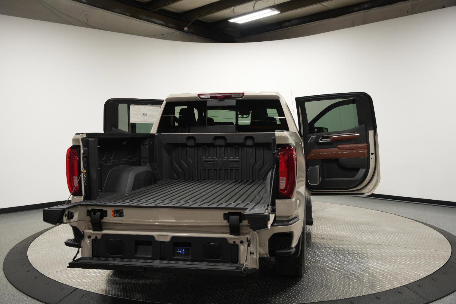 New 2026 GMC Sierra 1500 Denali Ultimate image 14