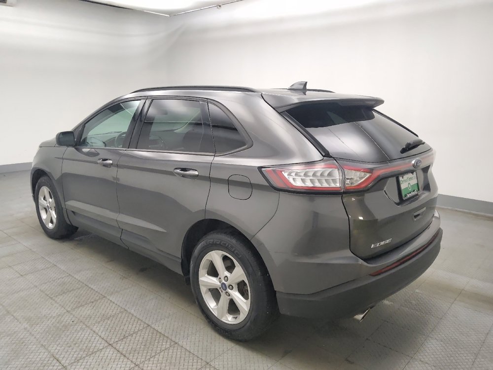 Used 2018 Ford Edge SE image 3