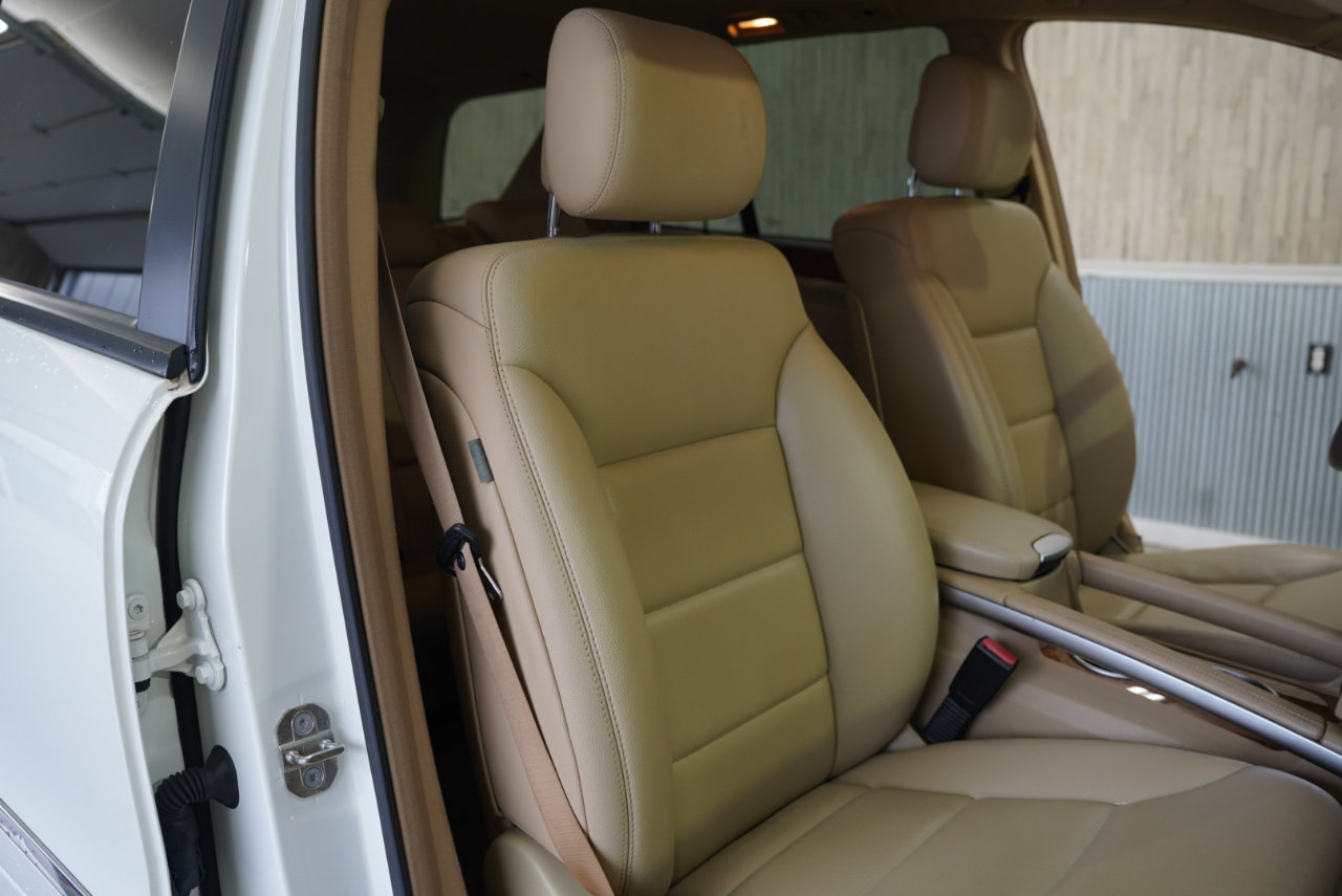 Used 2009 Mercedes-Benz ML 350 4MATIC image 28