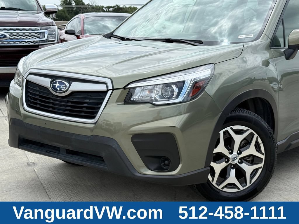 Used 2020 Subaru Forester Premium AWD/4WD image 2