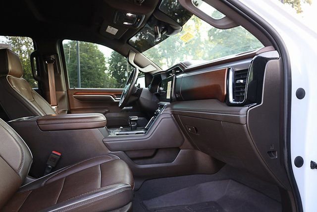 Used 2023 GMC Sierra 1500 Denali w/ Technology Package image 34