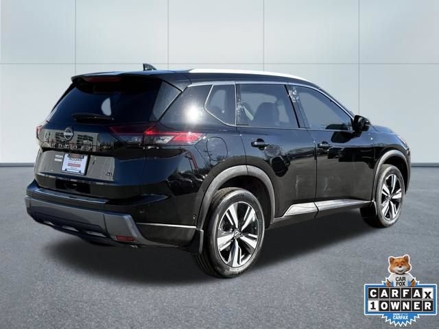 Used 2024 Nissan Rogue SL FWD image 3