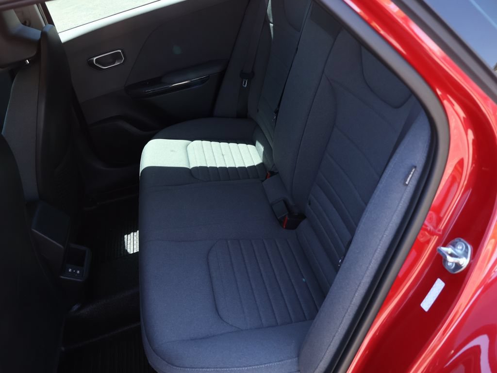 Used 2025 Kia K4 EX FWD image 13
