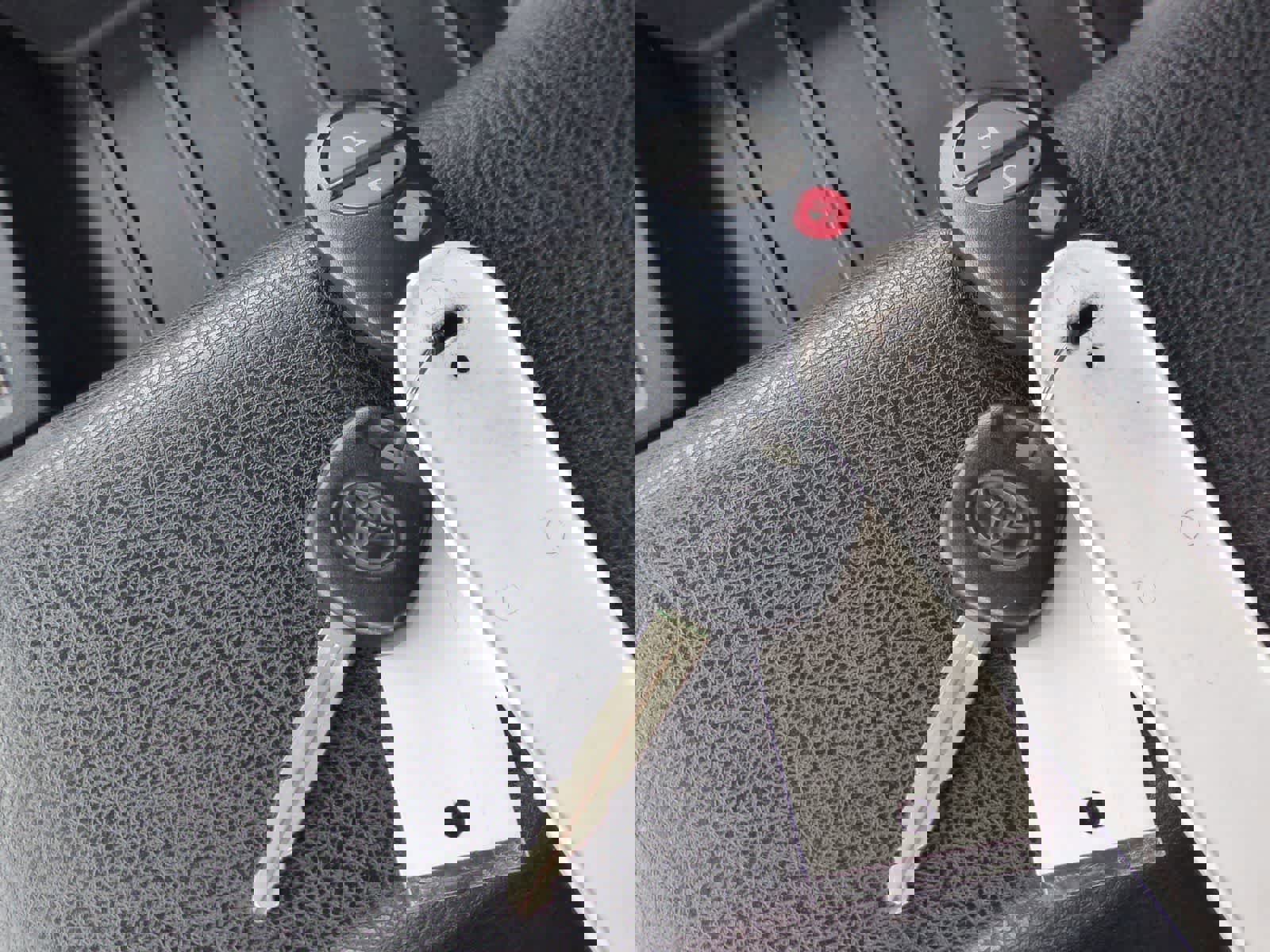 Used 2017 Toyota Tundra SR5 AWD/4WD image 33