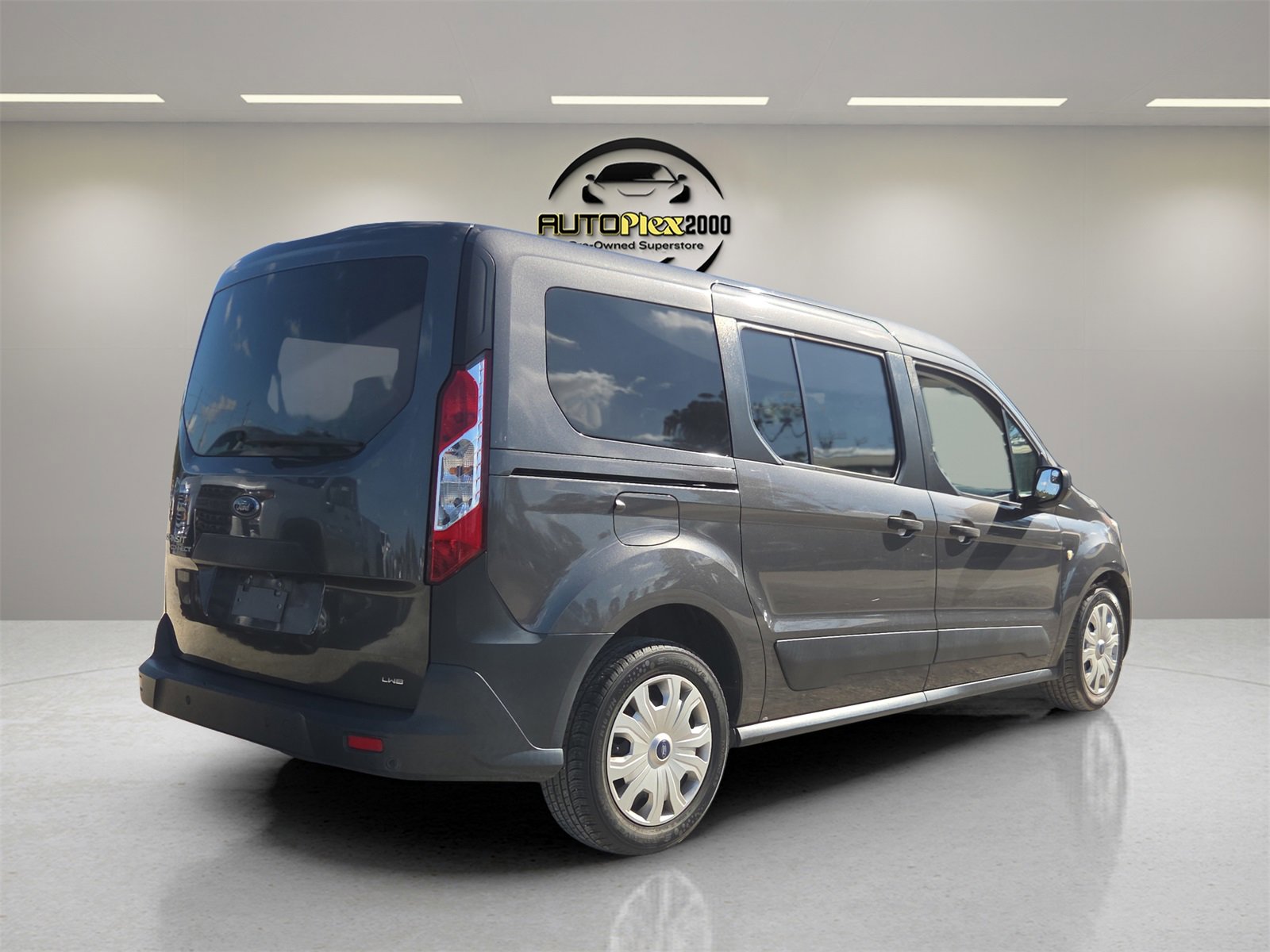 Used 2021 Ford Transit Connect XL image 7