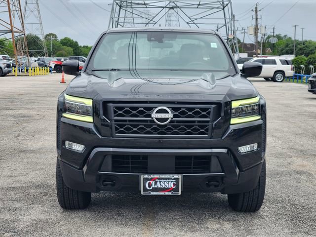 Used 2023 Nissan Frontier SV w/ Midnight Edition Package image 2