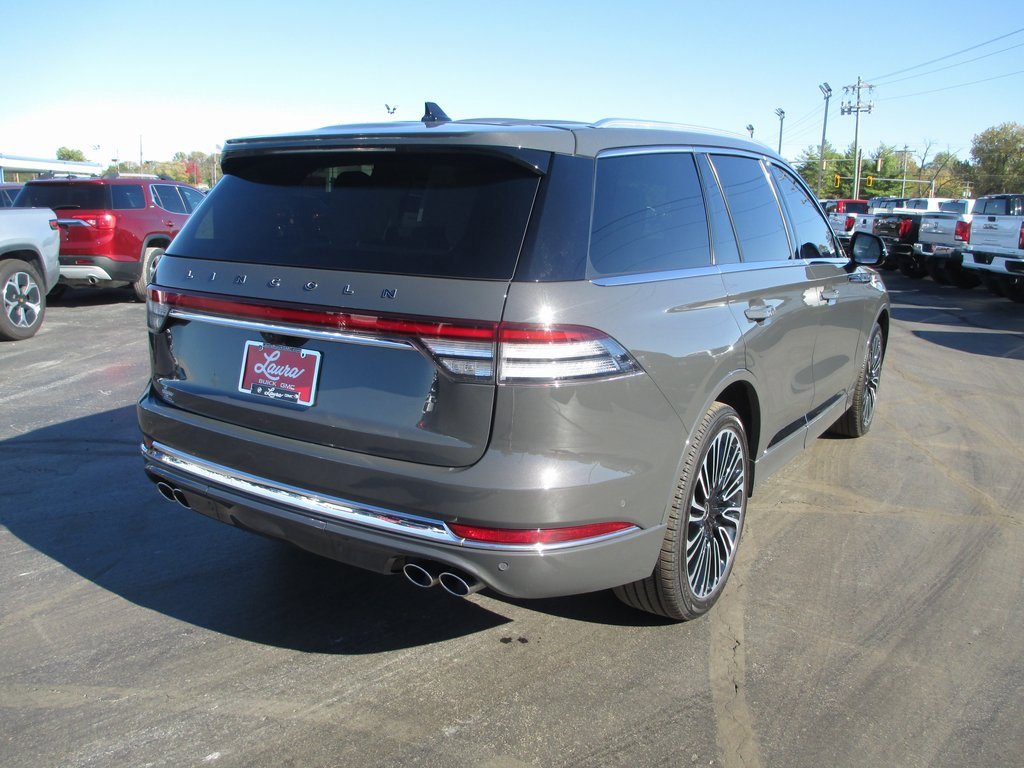 Used 2024 Lincoln Aviator Black Label w/ Dynamic Handling Package image 5
