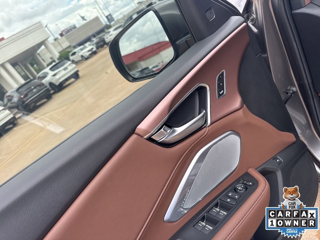 Certified 2025 Acura RDX w/ Technology Package image 11