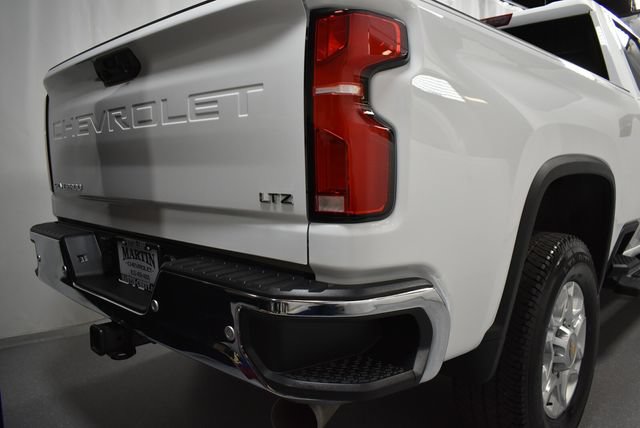 Certified 2026 Chevrolet Silverado 2500 LTZ w/ LTZ Premium Package AWD/4WD image 9
