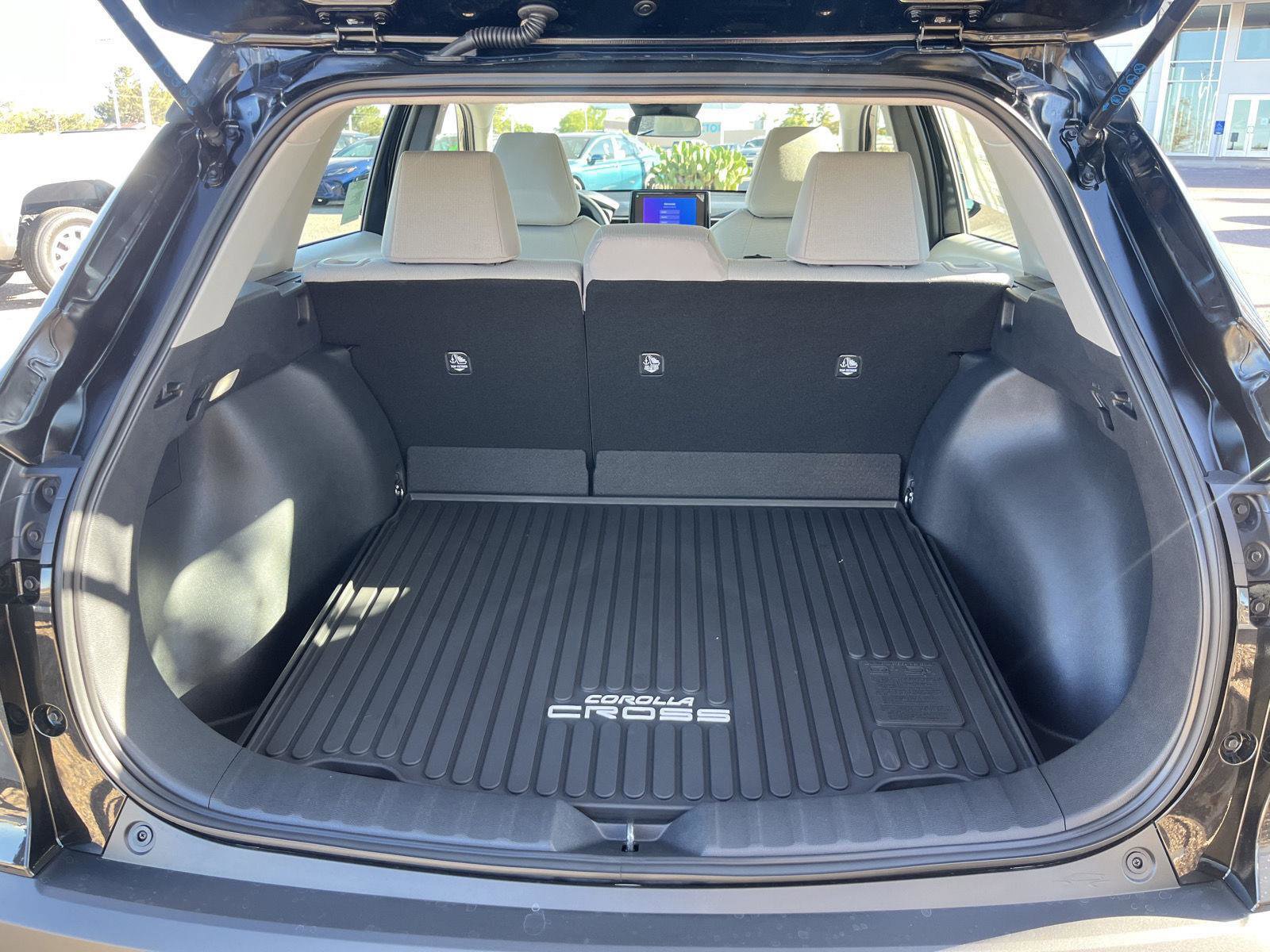 New 2026 Toyota Corolla Cross L image 12