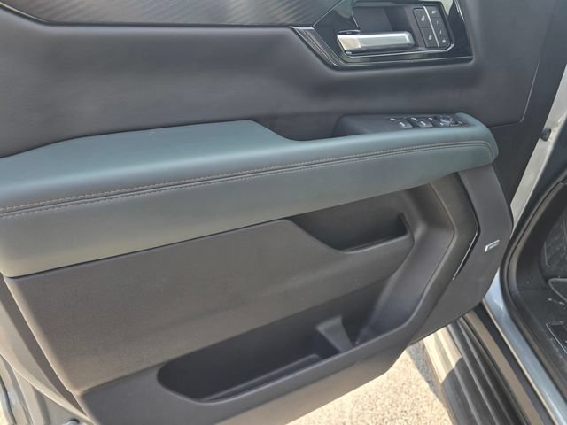 Used 2026 GMC Yukon AT4 AWD/4WD image 25