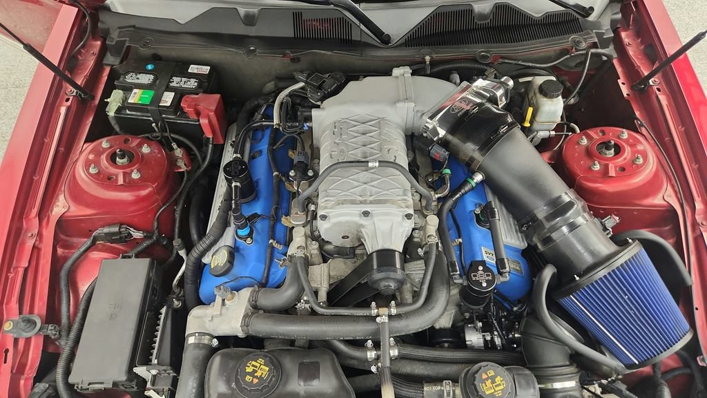Used 2013 Ford Mustang Shelby GT500 RWD image 39