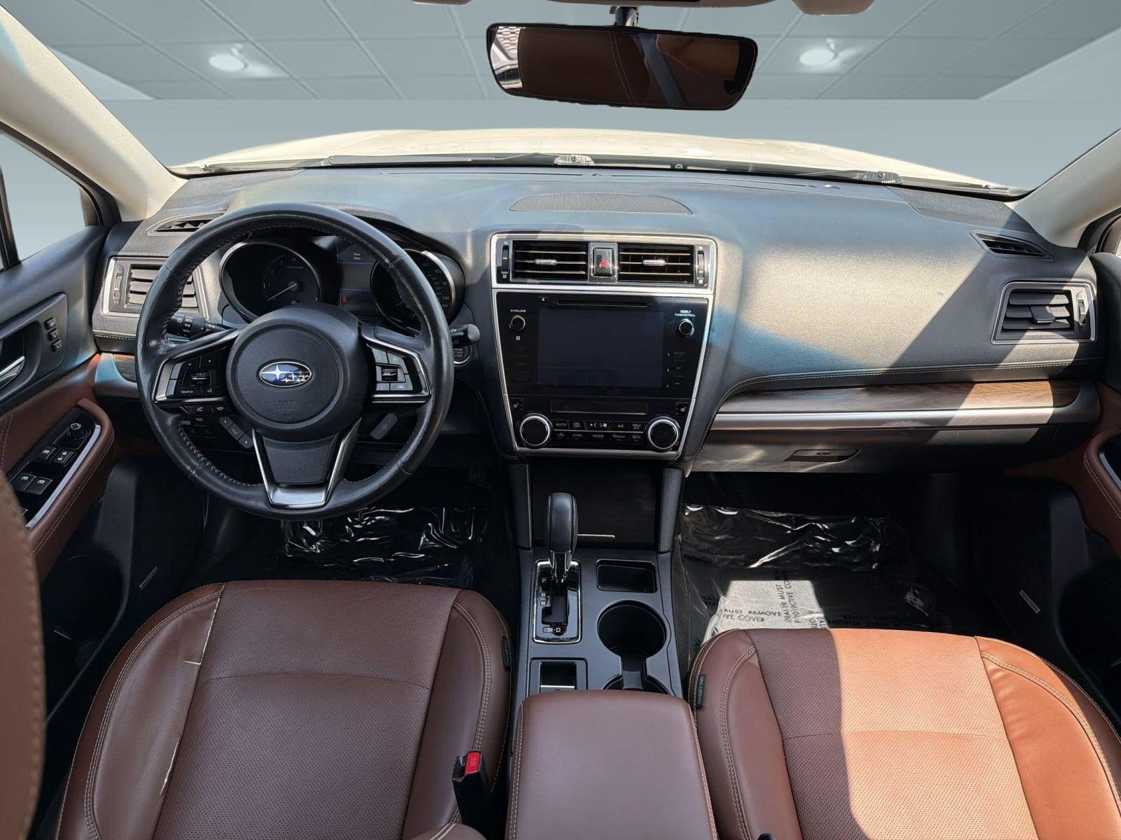 Used 2019 Subaru Outback 2.5i Touring w/ Popular Package #3A AWD/4WD image 15