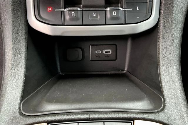 Used 2023 GMC Acadia SLE AWD/4WD image 15