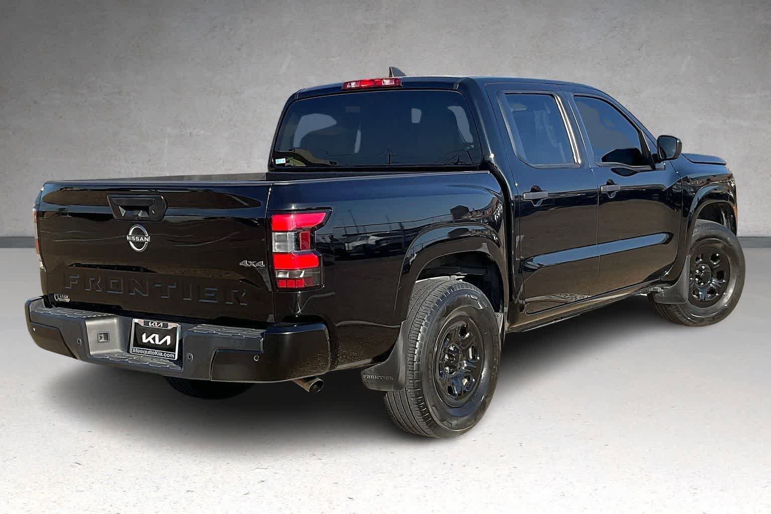 Used 2022 Nissan Frontier S w/ Technology Package image 22