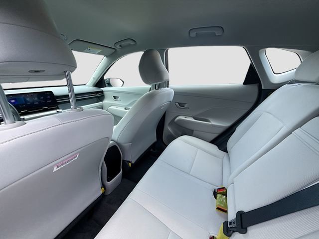 Certified 2024 Hyundai Kona SE image 23