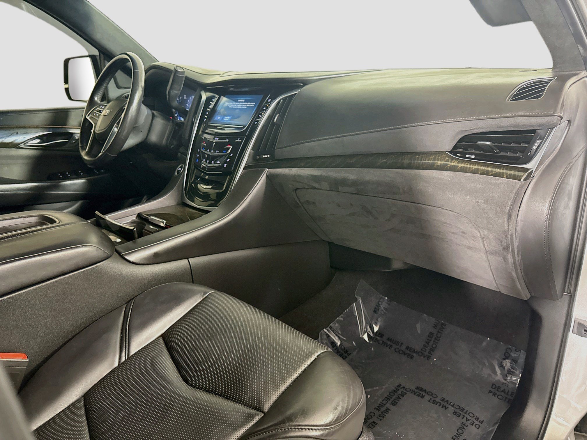 Used 2020 Cadillac Escalade ESV Platinum AWD/4WD image 30