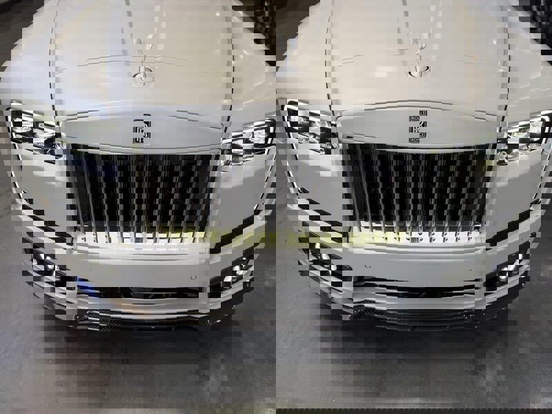 Used 2025 Rolls-Royce Cullinan image 3