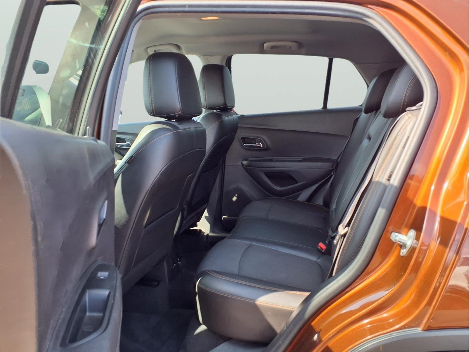 Used 2019 Chevrolet Trax LT w/ LT Convenience Package AWD/4WD image 11
