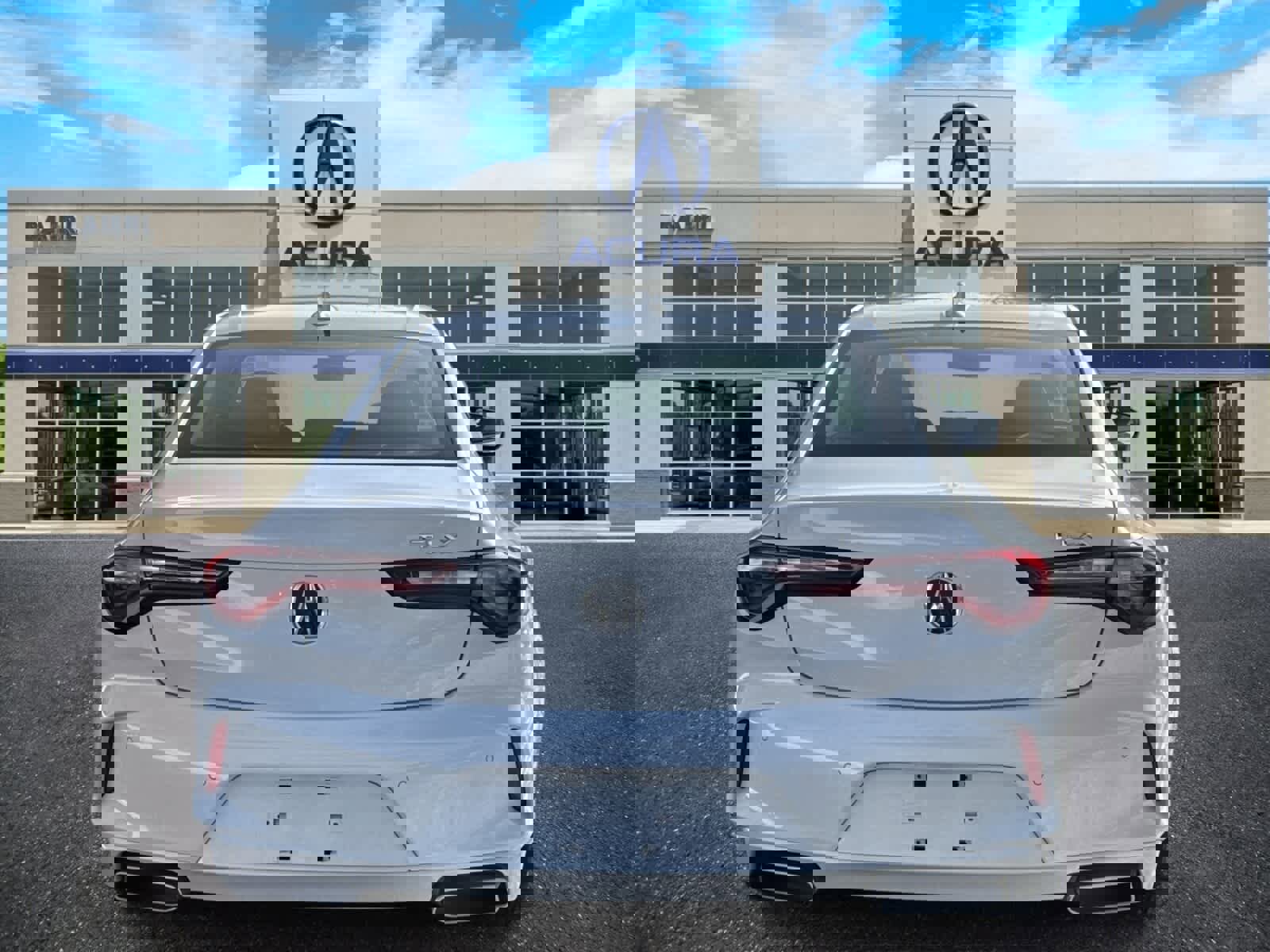 Certified 2025 Acura TLX w/ Technology Package image 4