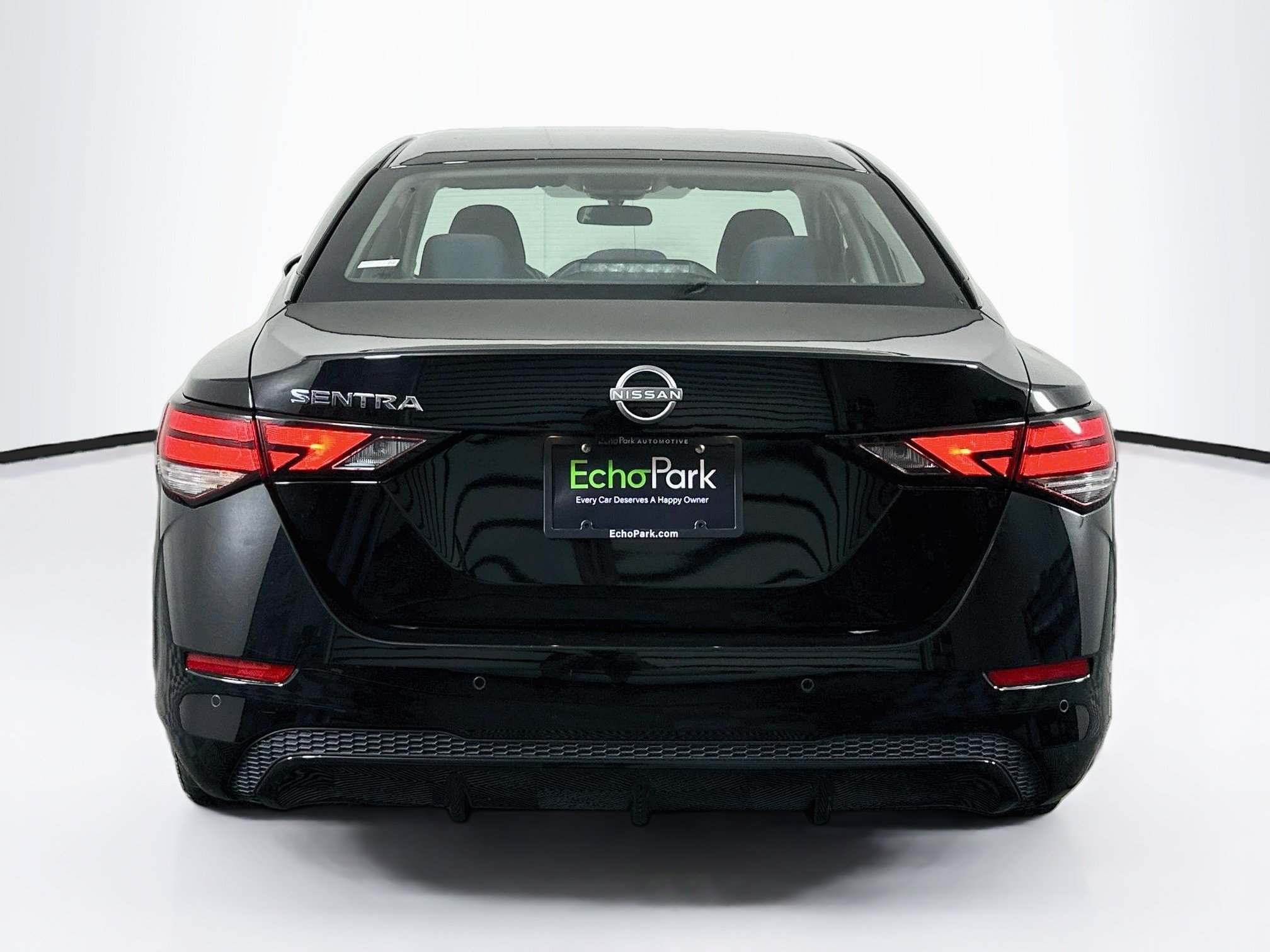 Used 2025 Nissan Sentra S FWD image 7