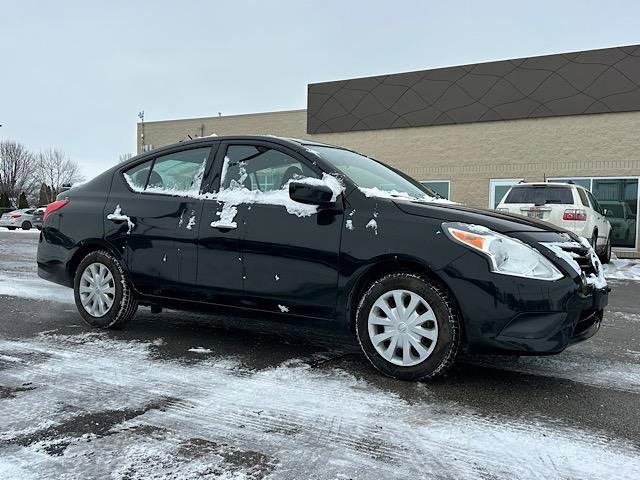Used 2018 Nissan Versa SV image 13
