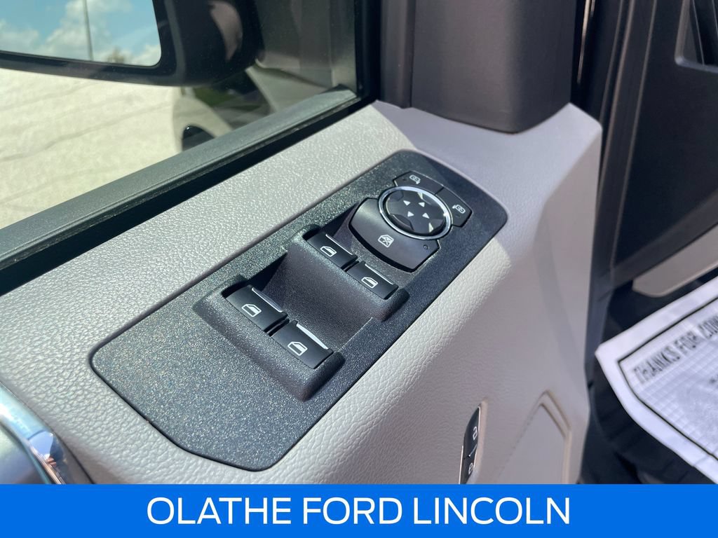 Certified 2019 Ford F150 XLT w/ Equipment Group 302A Luxury AWD/4WD image 15