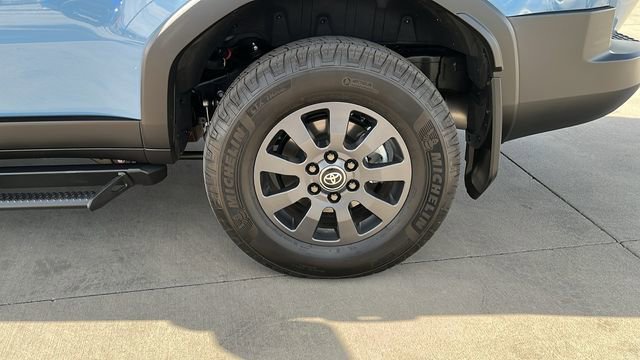 Used 2024 Toyota Land Cruiser image 22