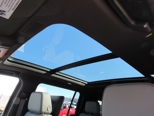 Certified 2025 GMC Yukon XL Elevation w/ Elevation Premium Package image 25