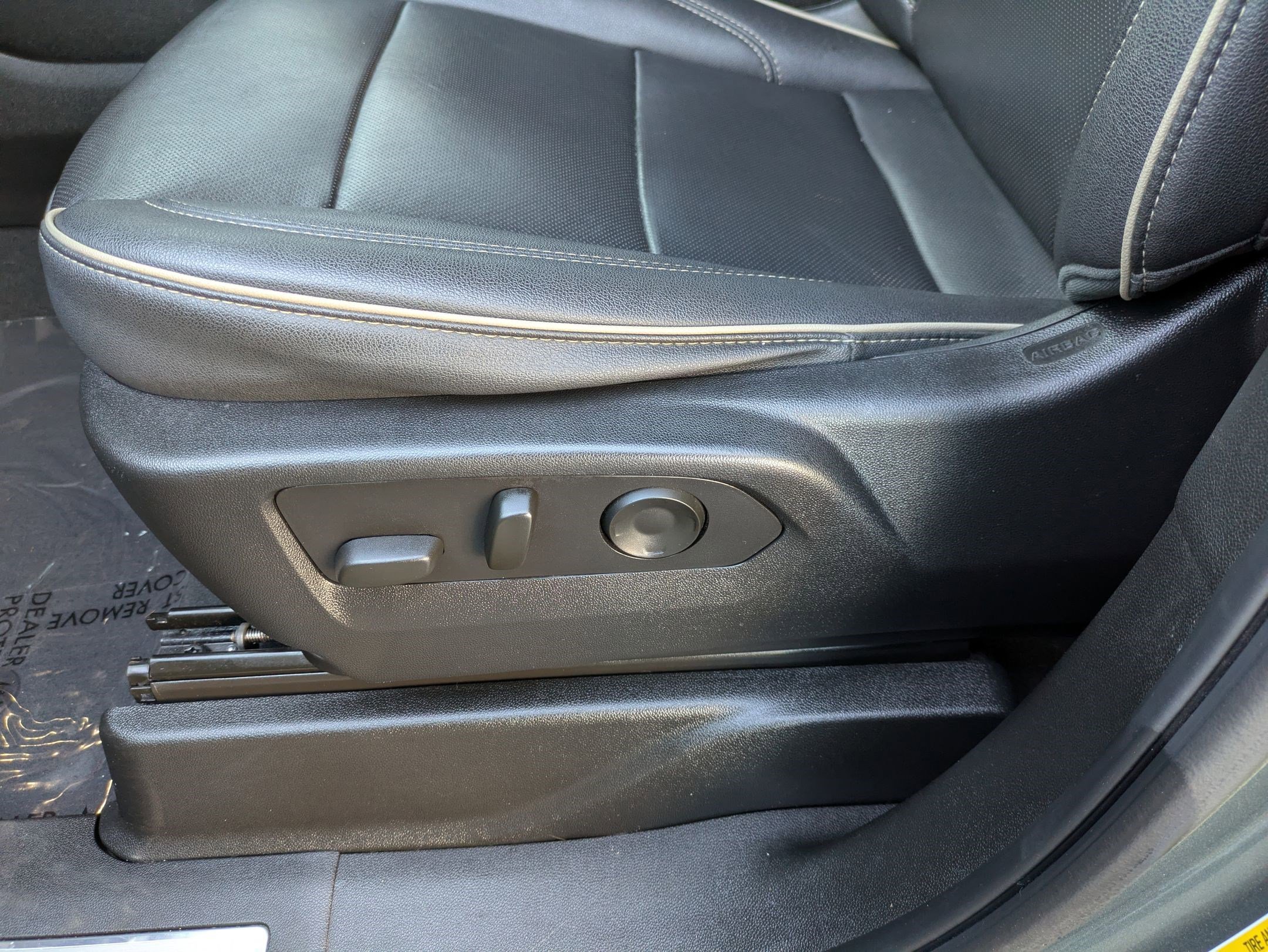 Certified 2023 Chevrolet Suburban Premier image 22