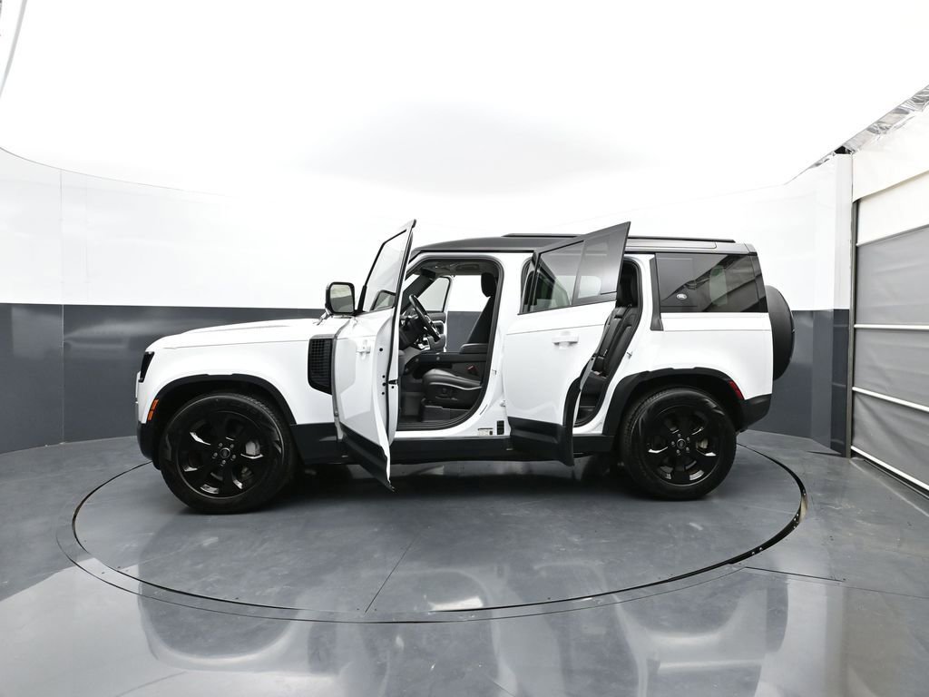 Used 2024 Land Rover Defender 110 S AWD/4WD image 35