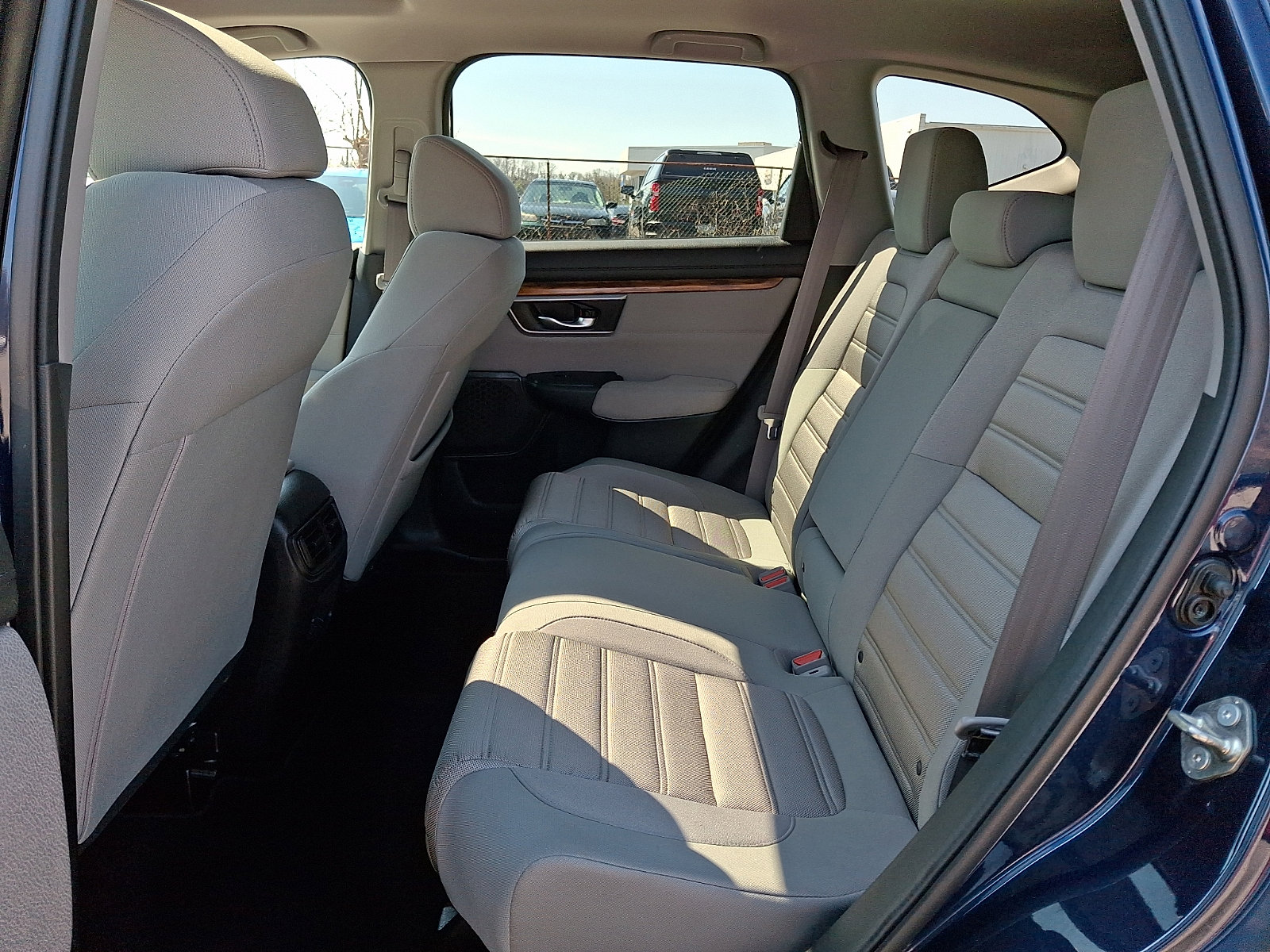 Used 2017 Honda CR-V EX image 10