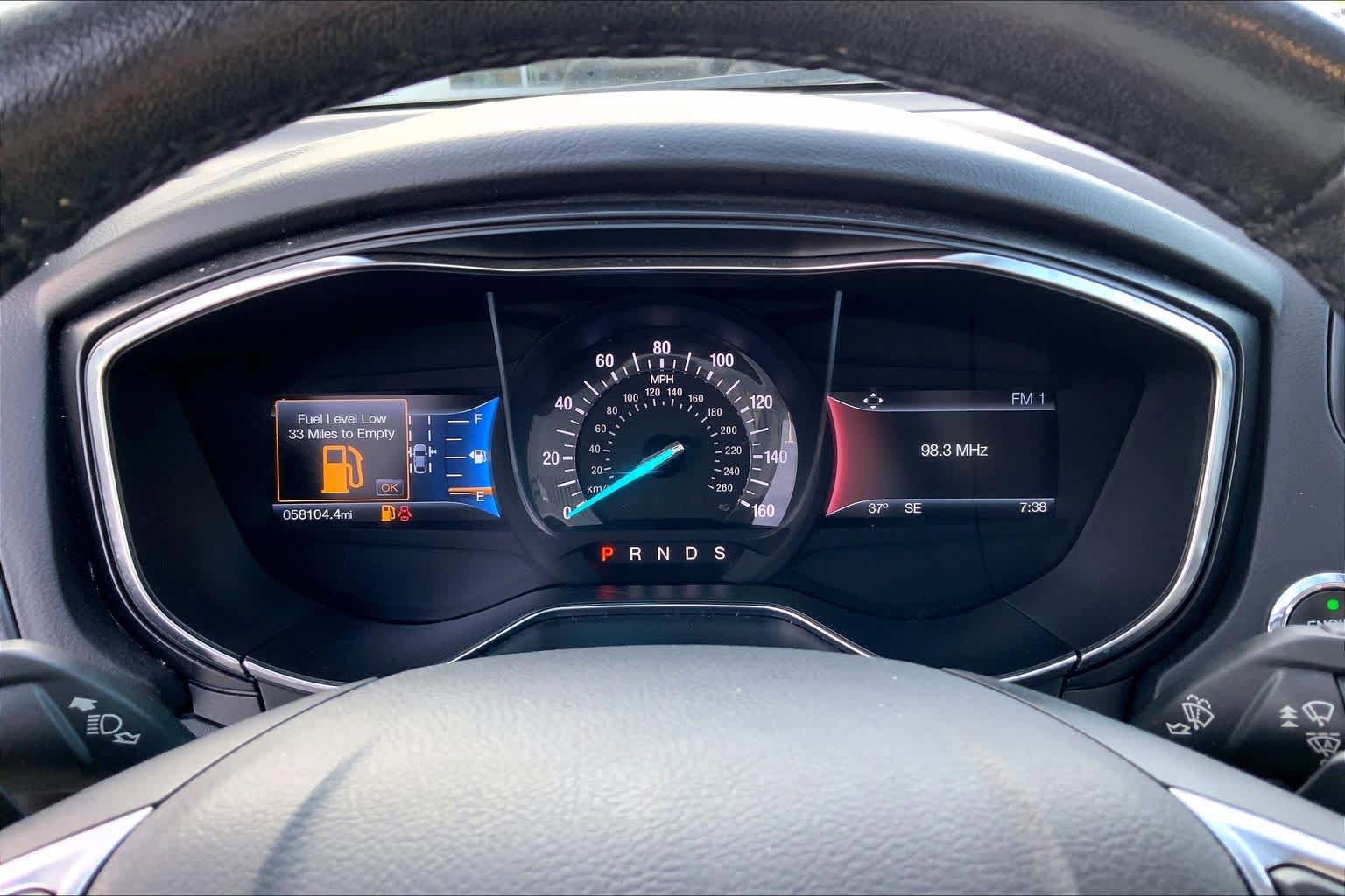 Used 2018 Ford Fusion Titanium image 25