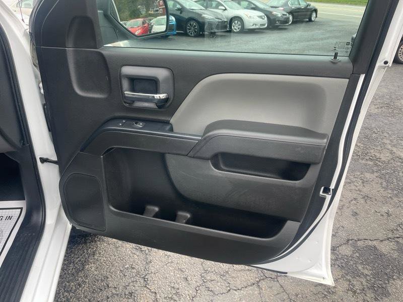 Used 2018 Chevrolet Silverado 1500 W/T w/ WT Fleet Convenience Package AWD/4WD image 28