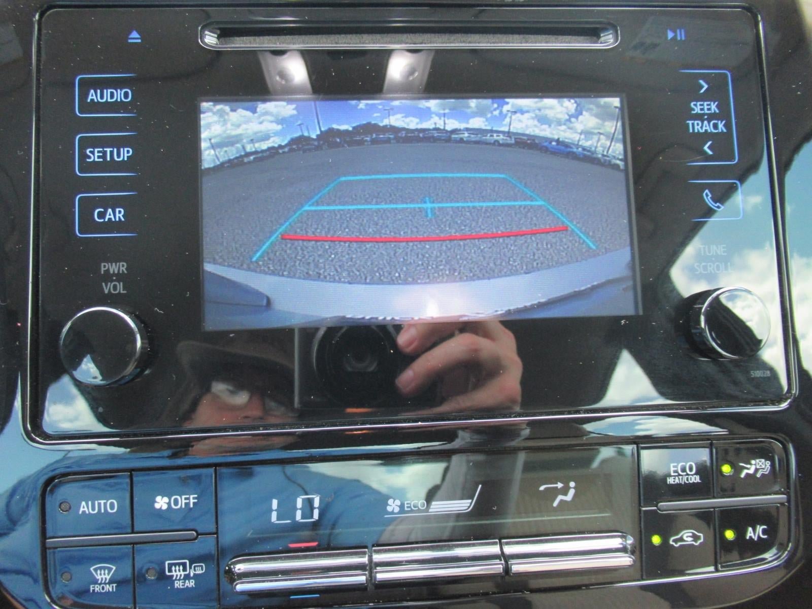 Used 2016 Toyota Prius Two FWD image 26