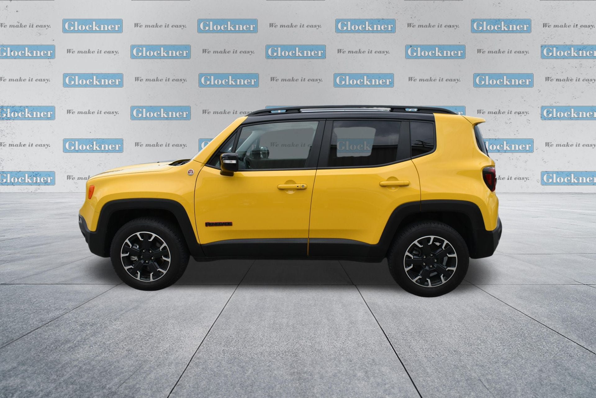 Used 2023 Jeep Renegade Trailhawk w/ Sun/Sound Group AWD/4WD image 17