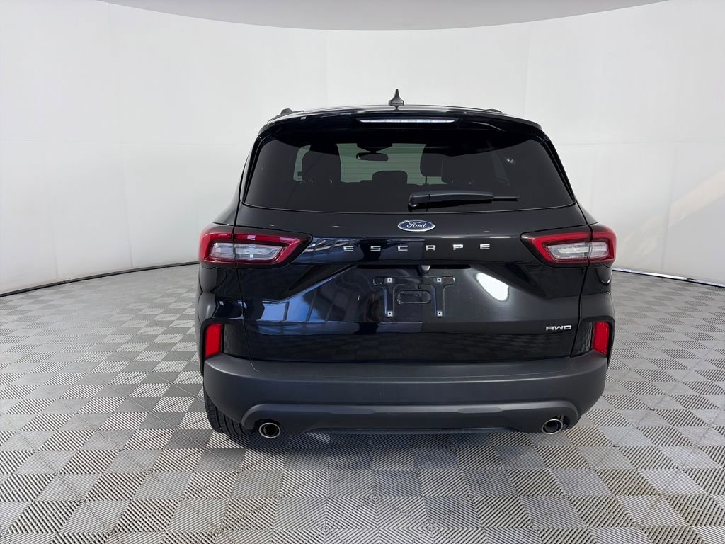 Used 2025 Ford Escape ST-Line Select image 6