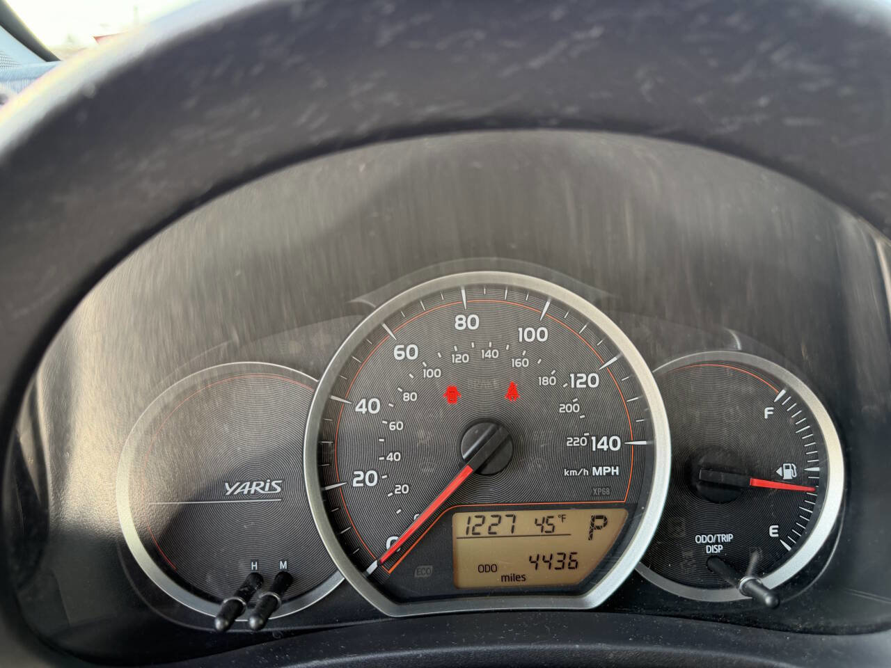 Used 2012 Toyota Yaris LE image 11